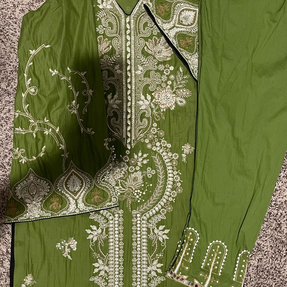 Elan party wear. - Picture 11 of 11